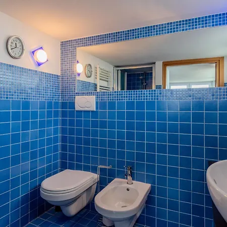 Sona's By Interhome Castelletto Di Brenzone