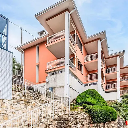 Sona's By Interhome Appartamento Castelletto Di Brenzone